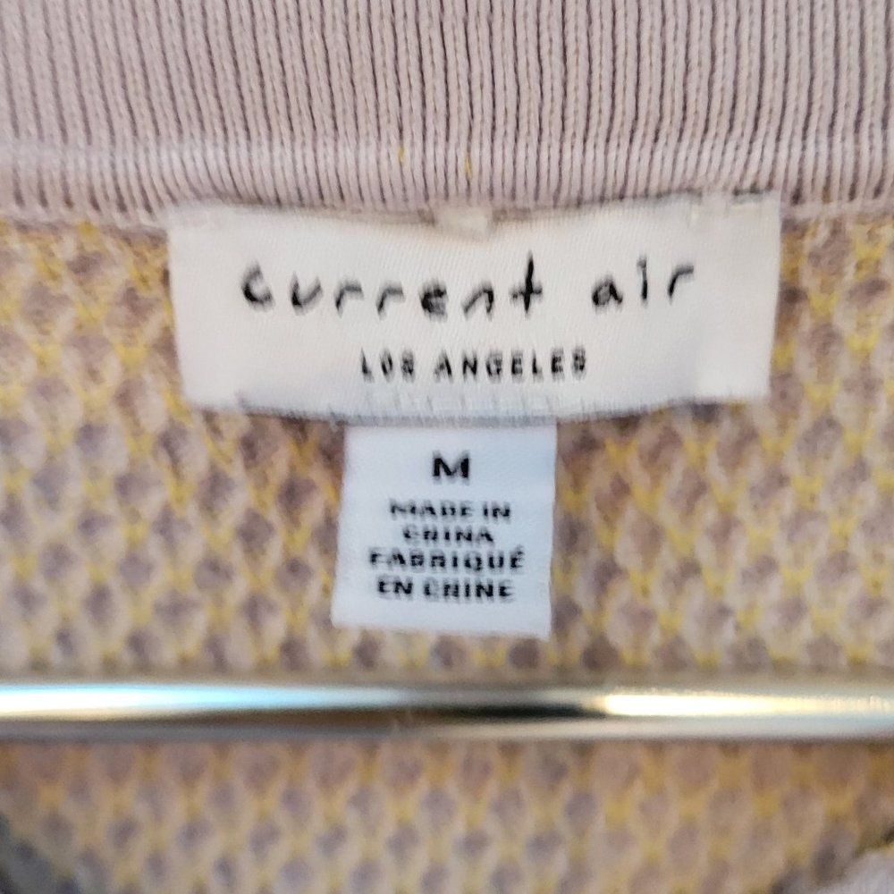 Current Air Short Sleeved Lavender Sweater - Picture 2 of 6